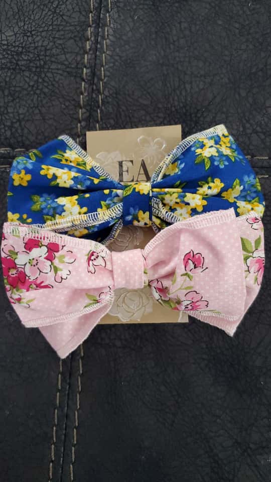 par de lazos en algodon